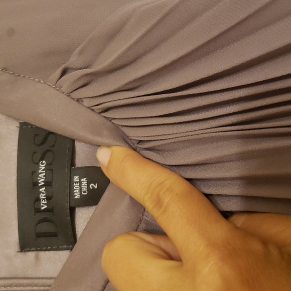 Vera Wang long pleated dress - Picture 5 of 5